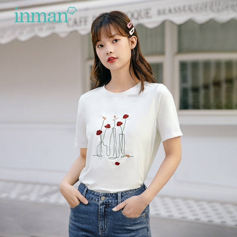 INMAN Summer Women's T-shirt Casual Style Round Neck Simple Line Drawing Flower Embroidery Short Sleeve All-match Female Top