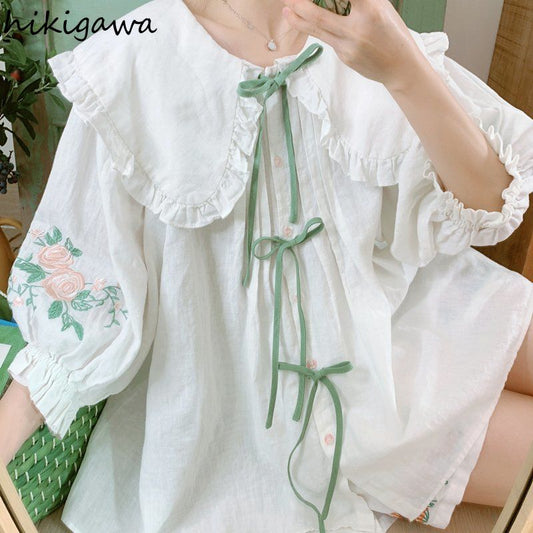 Hikigawa Harajuku Women Shirts Japanese Fashion Tops Blusas Mujer De Moda Peter Pan Collar Embroidery Floral Sweet White Blouse